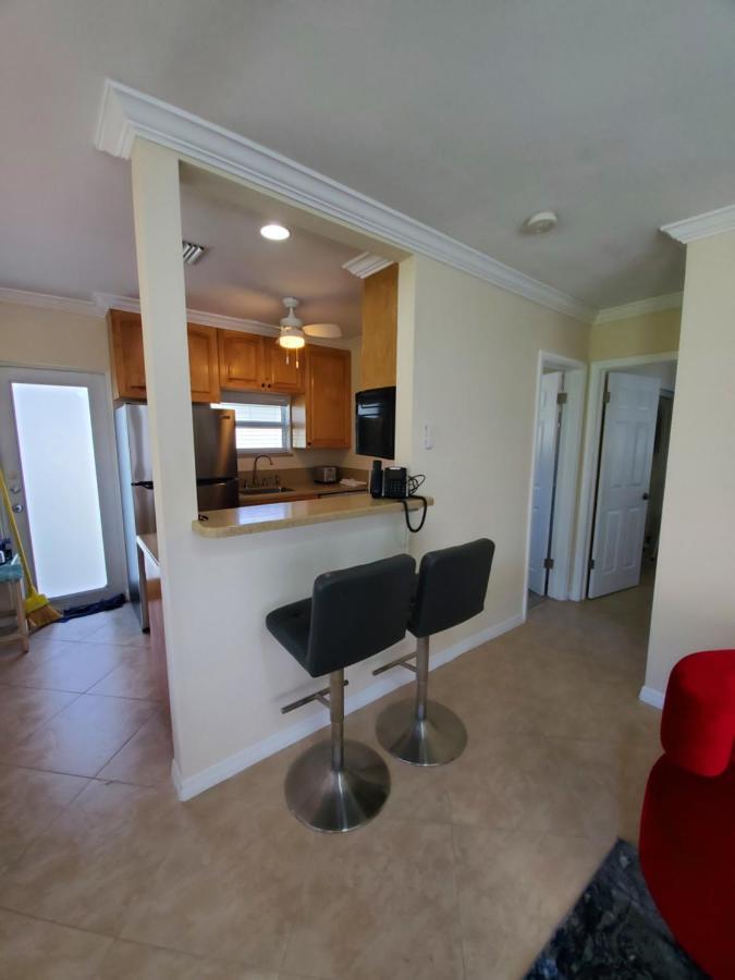 Ocean Side Resort - Updated Villa Хиллсборо-Бич Экстерьер фото