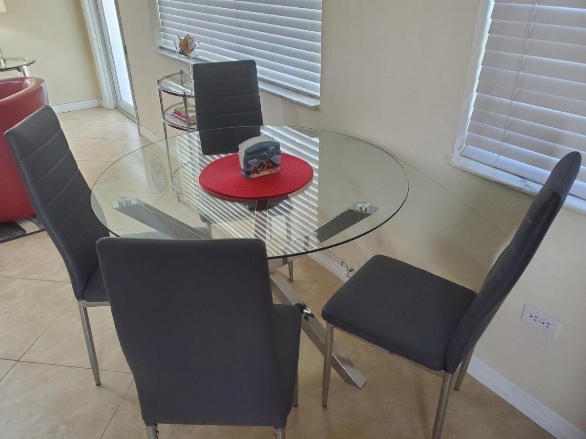 Ocean Side Resort - Updated Villa Хиллсборо-Бич Экстерьер фото